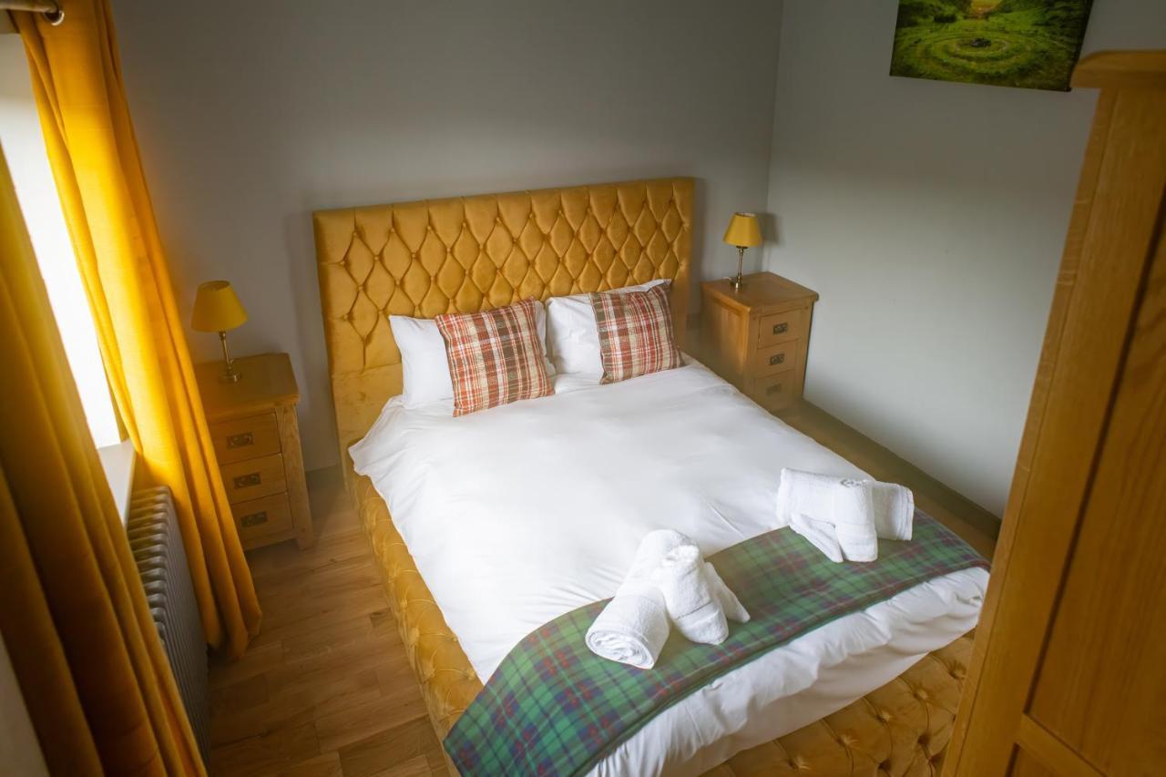 Luxury 4 Bedroom Cottage With Stunning Views Near Fairy Pools! Carbost  Ngoại thất bức ảnh